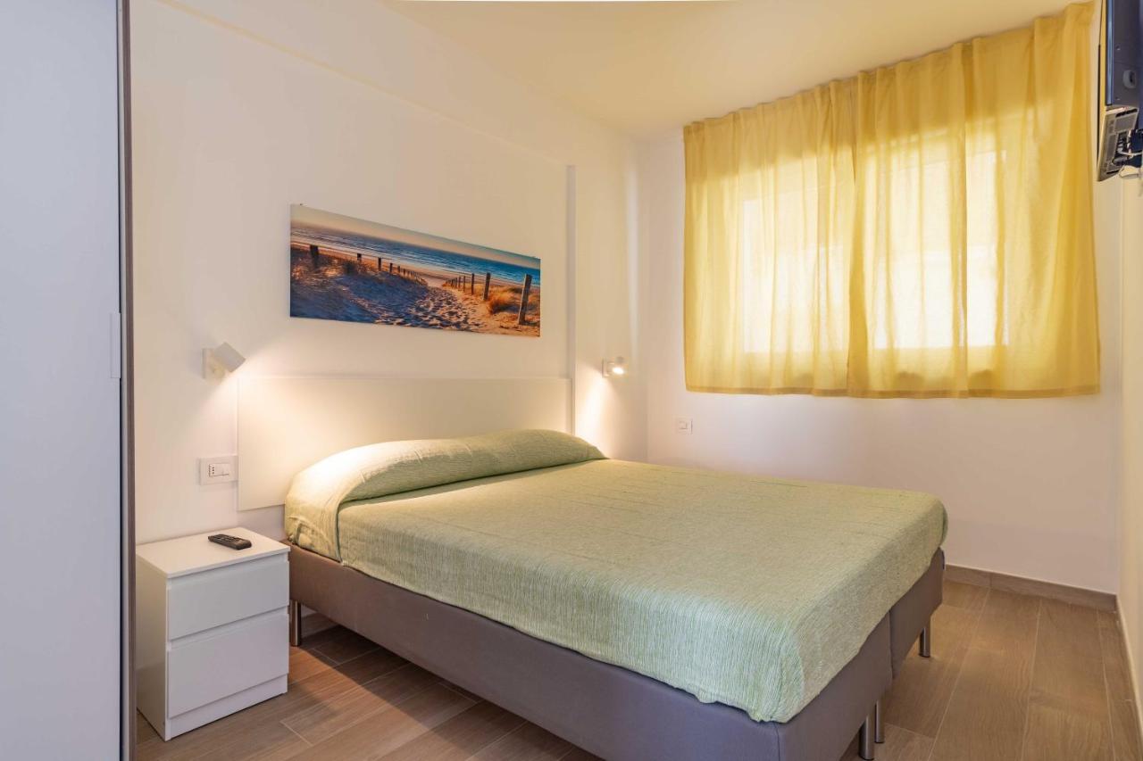 Seven Notes Guest House Μπάρι Εξωτερικό φωτογραφία