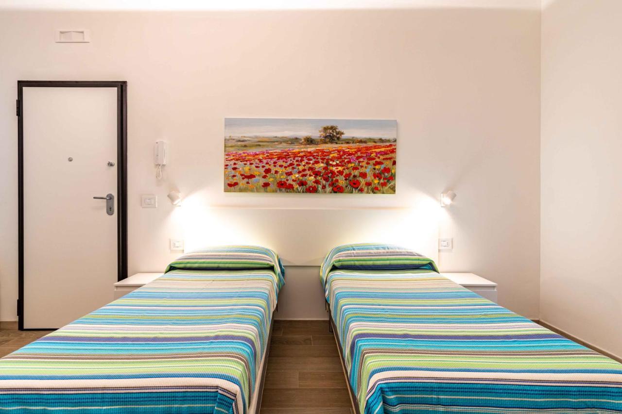 Seven Notes Guest House Μπάρι Εξωτερικό φωτογραφία
