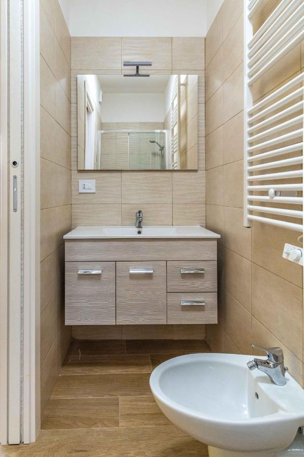 Seven Notes Guest House Μπάρι Εξωτερικό φωτογραφία
